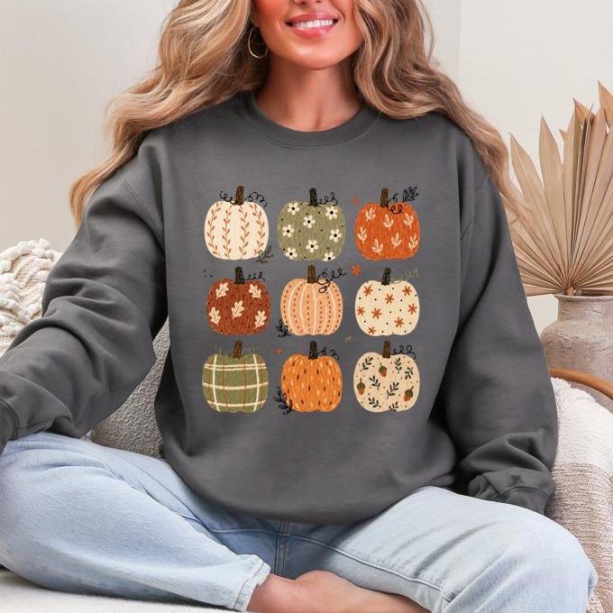 Boho Pumpkin Sweatshirt, Preppy Fall Pumpkin, Cute Pattern Pumpkin Design, Coquette Autumn Sweatshirt, Trendy Pumpkin Sweatshirt, Casual Hoodie, Pumpkin Sweatshirt